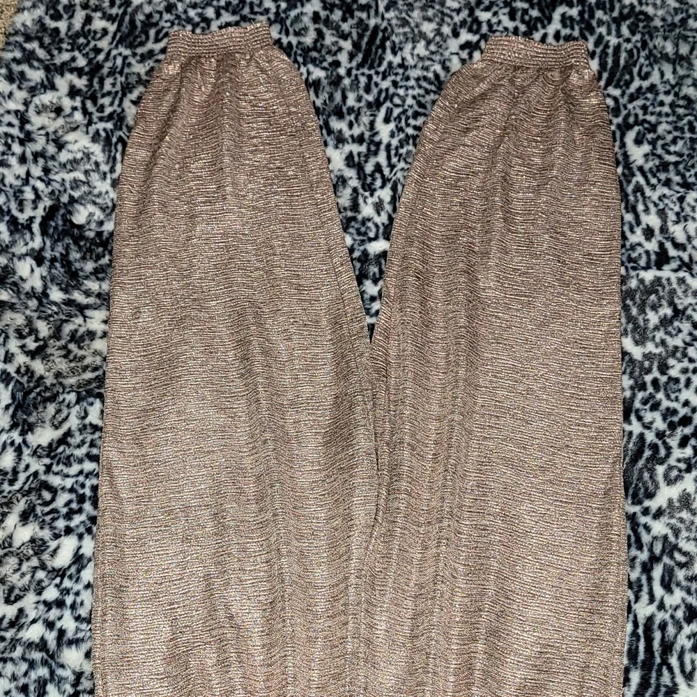 GILLIAN SHIMMER JOGGERS BY SATURDAY/SUNDAY ANTHROPOLOGIE PINK/ROSE SIZE XS NWT - Picture 13 of 16